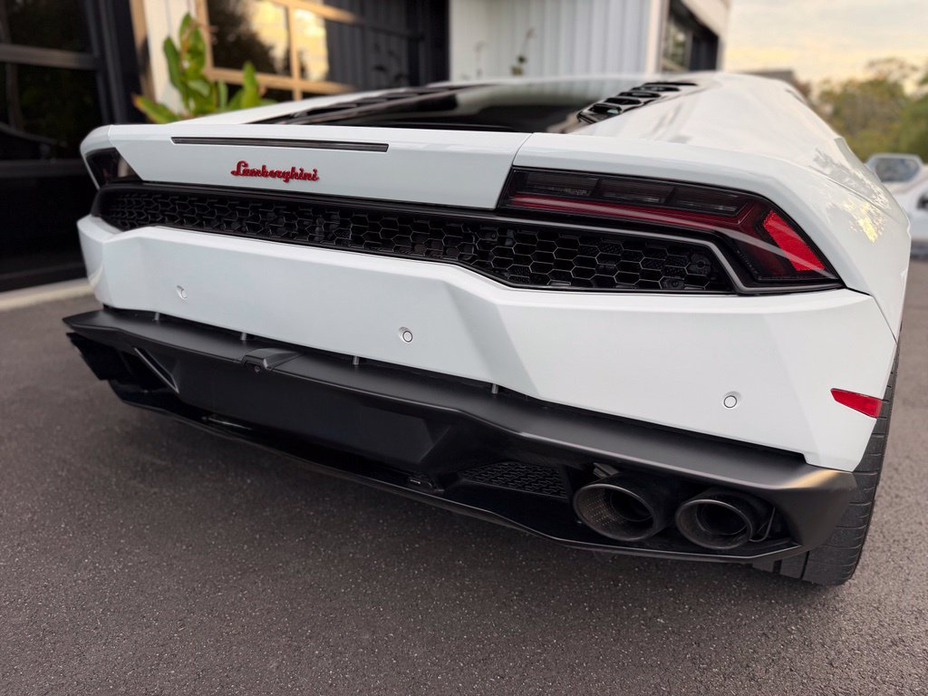 Used 2016 Lamborghini Huracan LP 610-4 AWD/4WD image 13