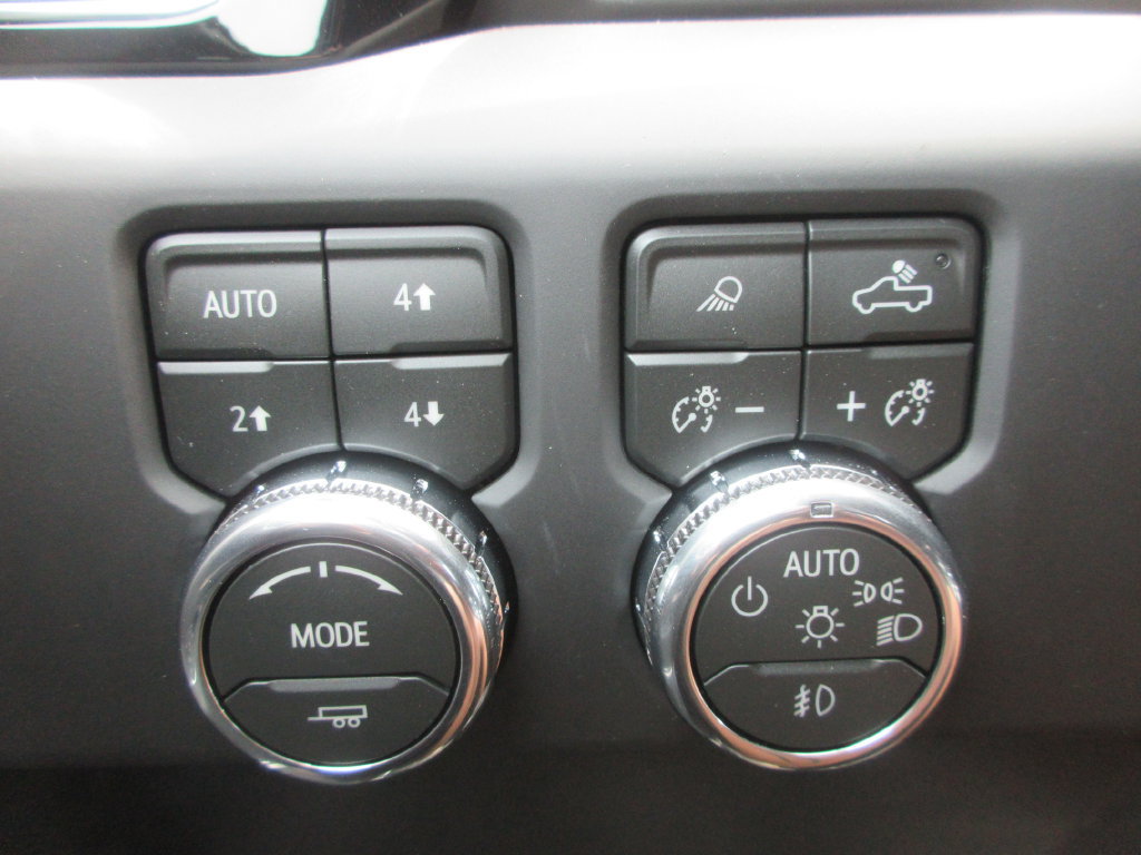 New 2026 GMC Sierra 1500 Denali AWD/4WD image 18