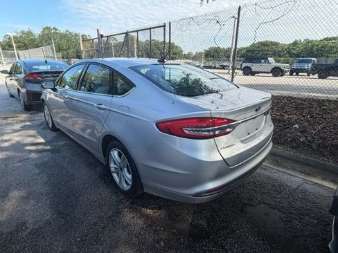 Used 2018 Ford Fusion S FWD image 4