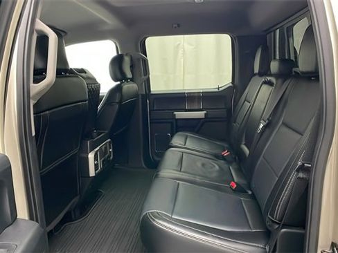 Used 2017 Ford F150 Lariat w/ Equipment Group 502A Luxury image 31