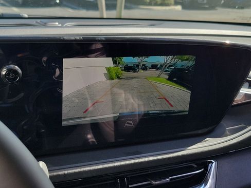 New 2026 Buick Envista Avenir FWD image 29