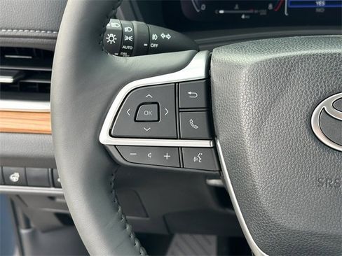 New 2026 Toyota Grand Highlander FWD image 13