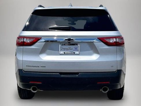 Used 2020 Chevrolet Traverse LT AWD/4WD image 6