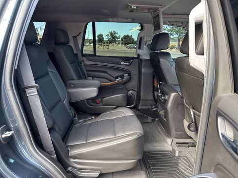 Used 2019 Chevrolet Tahoe Premier AWD/4WD image 17