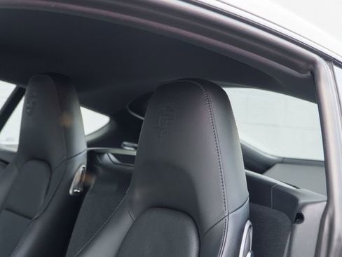 Used 2016 Porsche Cayman S image 17