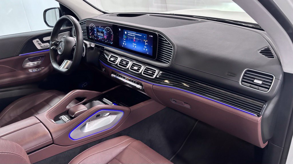 Certified 2024 Mercedes-Benz GLS 450 4MATIC image 17