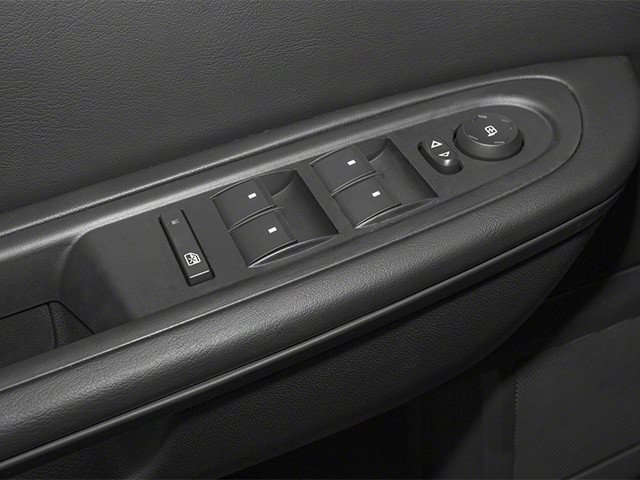 Used 2014 GMC Acadia SLE FWD image 15