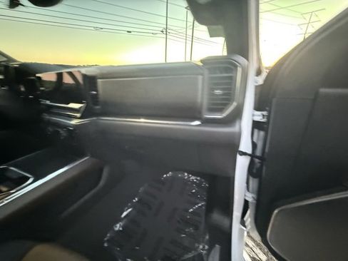 Certified 2024 Chevrolet Silverado 3500 High Country w/ Technology Package image 12