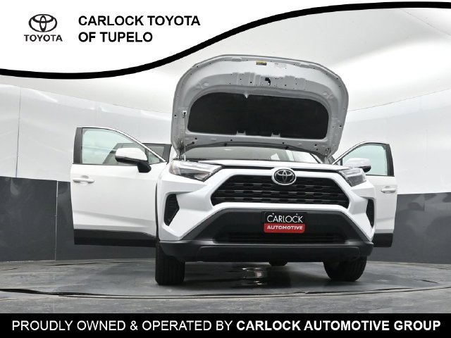 Used 2024 Toyota RAV4 XLE FWD image 53