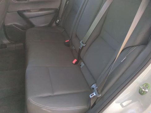 Used 2024 Nissan Rogue S FWD image 20