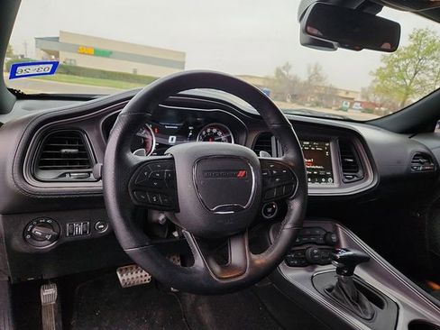 Used 2023 Dodge Challenger R/T Scat Pack w/ Plus Package image 11