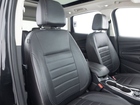 Used 2014 Ford Escape Titanium w/ Equipment Group 401A FWD image 26