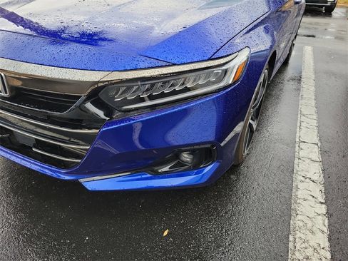Used 2022 Honda Accord Sport image 7