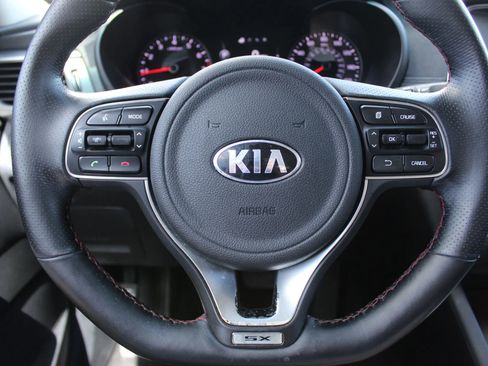 Used 2018 Kia Optima SX image 15