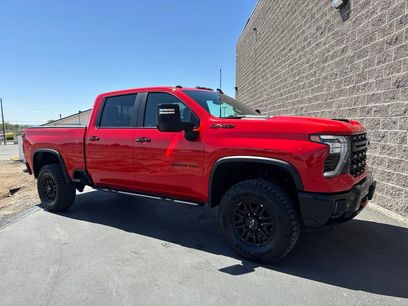Used 2025 Chevrolet Silverado 2500 ZR2 w/ Technology Package