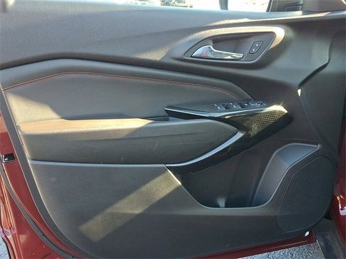 Used 2024 Chevrolet Trax RS w/ Driver Confidence Package image 14