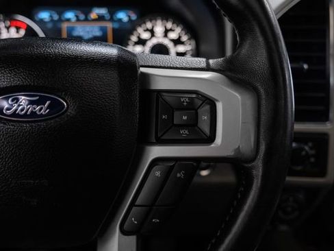 Used 2019 Ford F150 Lariat w/ Equipment Group 502A Luxury image 16