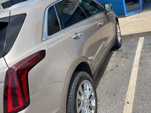 Used 2022 Cadillac XT5 Premium Luxury w/ LPO, Radiant Package AWD/4WD image 2