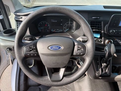 Used 2025 Ford Transit 250 Low Roof w/ Exterior Upgrade Package RWD image 12