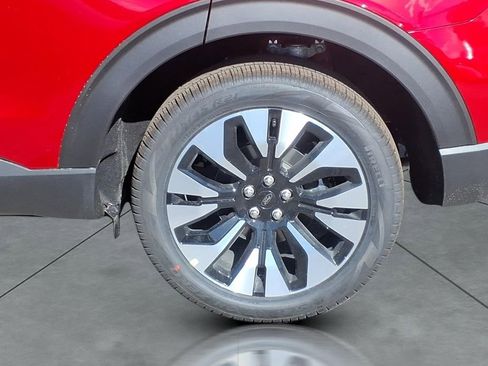 New 2026 Ford Explorer Platinum image 4