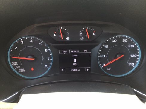 Used 2021 Chevrolet Equinox LS w/ LS Convenience Package AWD/4WD image 25