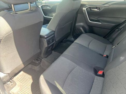 Certified 2021 Toyota RAV4 XLE AWD/4WD image 6