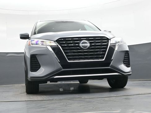 Used 2023 Nissan Kicks SV FWD image 44