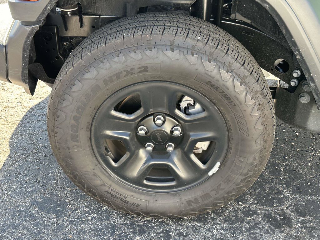 Used 2026 Jeep Wrangler Unlimited Sport AWD/4WD image 9