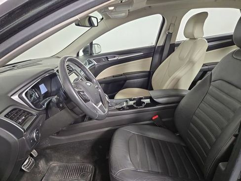 Used 2015 Ford Fusion Titanium image 13