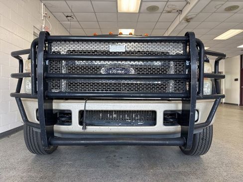 Used 2008 Ford F450 King Ranch AWD/4WD image 2