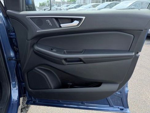 Used 2024 Ford Edge SEL AWD/4WD image 14