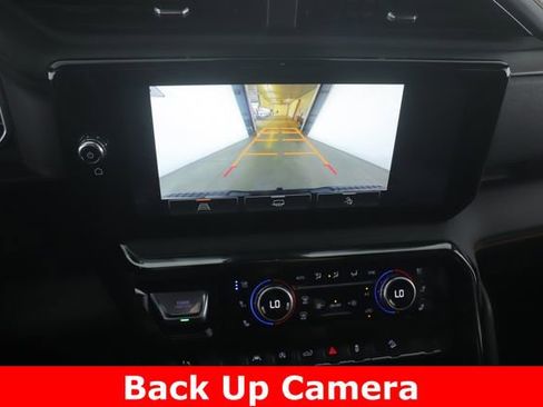 Used 2022 GMC Sierra 1500 AT4 w/ AT4 Preferred Package AWD/4WD image 25