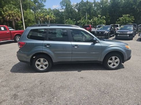 Used 2012 Subaru Forester 2.5X w/ Alloy Wheel Pkg AWD/4WD image 10