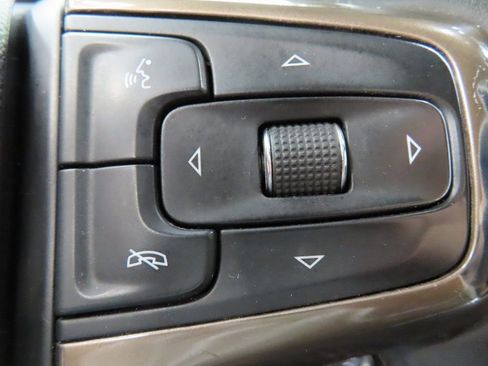 Used 2023 Chevrolet Silverado 2500 High Country w/ Z71 Off-Road Package image 60