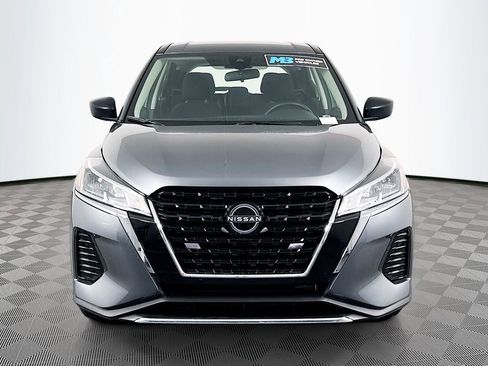 Used 2024 Nissan Kicks S image 2