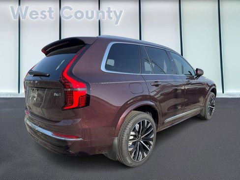 New 2026 Volvo XC90 B6 Plus w/ Protection Package image 3
