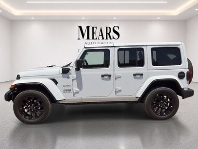 Used 2024 Jeep Wrangler Unlimited Sahara