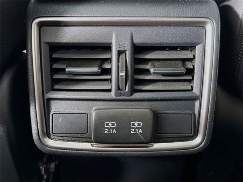 Used 2024 Subaru Forester Limited AWD/4WD image 29