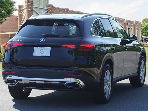 Certified 2026 Mercedes-Benz GLC 300 4MATIC image 6