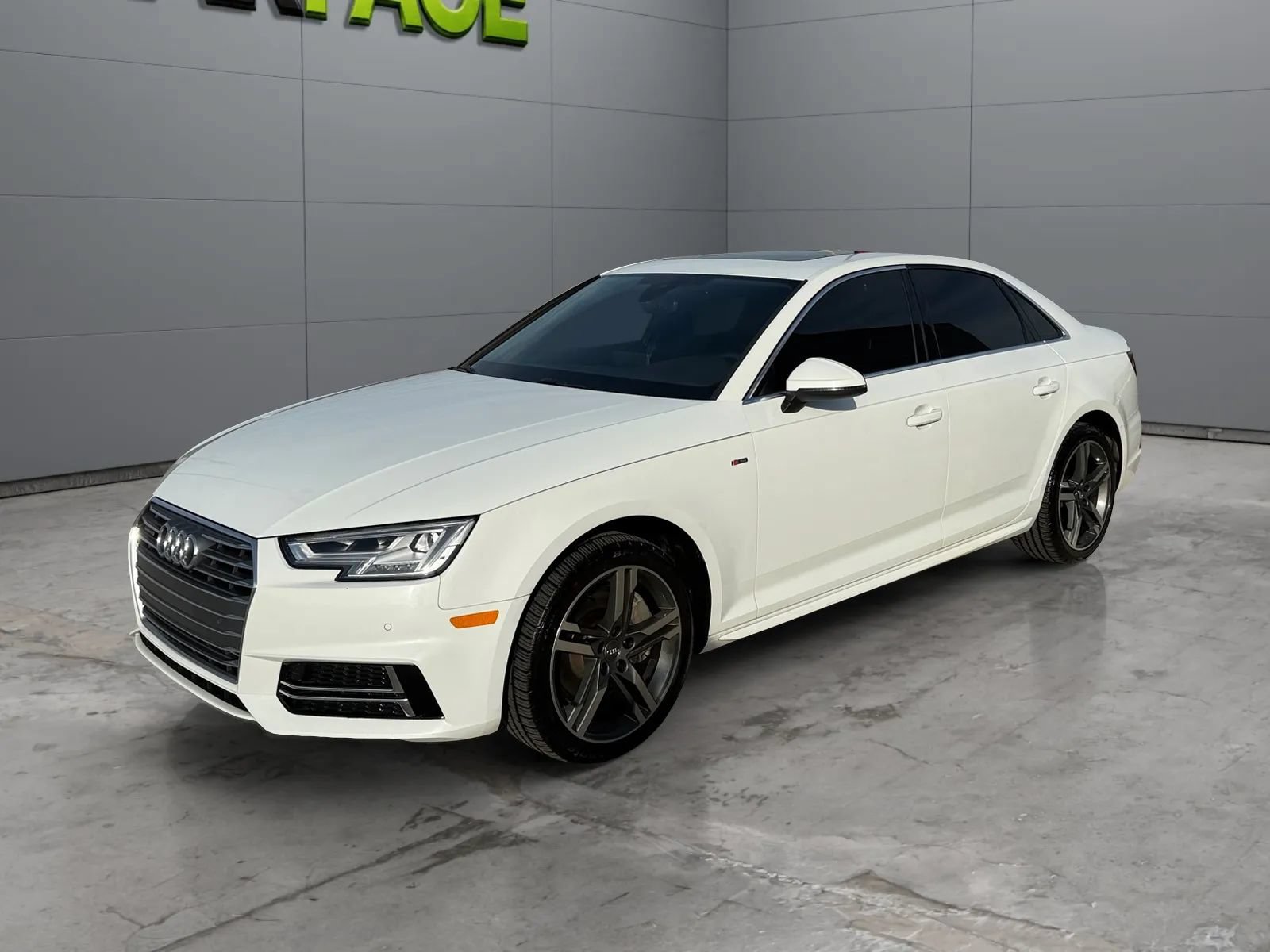 Used 2018 Audi A4 2.0T Premium Plus w/ Premium Plus Package AWD/4WD image 6