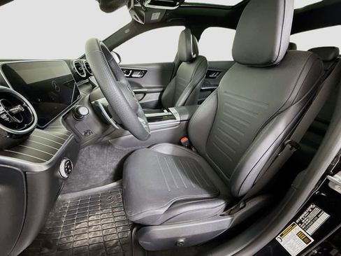 Used 2024 Mercedes-Benz C 43 AMG 4MATIC Sedan image 21