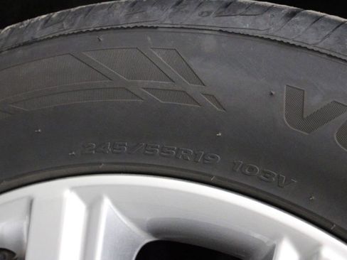 Used 2024 Ford Edge Titanium image 42