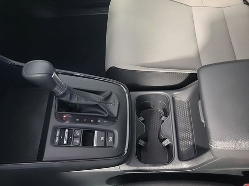 Certified 2023 Honda CR-V EX image 33