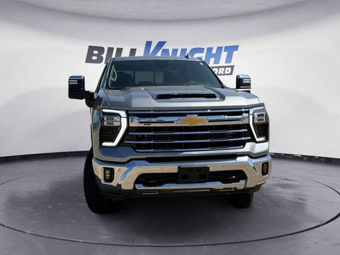 Used 2024 Chevrolet Silverado 2500 LTZ w/ LTZ Convenience Package AWD/4WD image 8