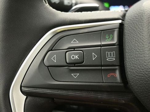 New 2026 Jeep Grand Cherokee L 4WD image 23