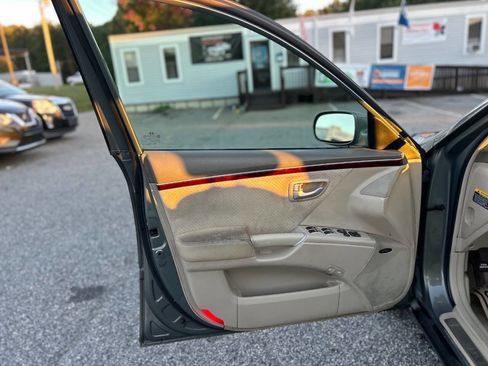 Used 2006 Hyundai Azera SE image 8