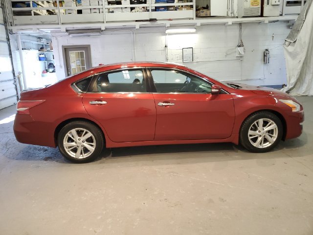 Used 2013 Nissan Altima 2.5 SL w/ Technology Pkg FWD image 8
