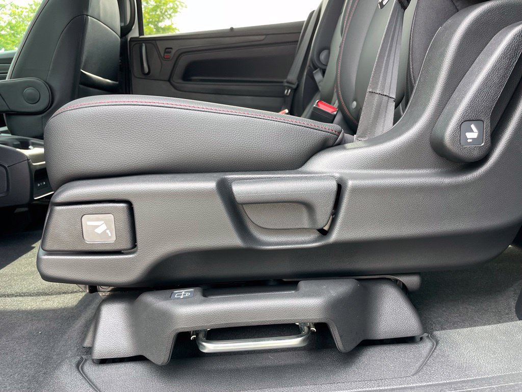 New 2026 Honda Odyssey Sport-L image 40