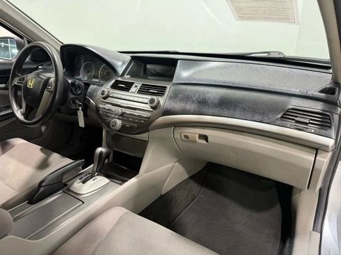 Used 2012 Honda Accord LX image 24