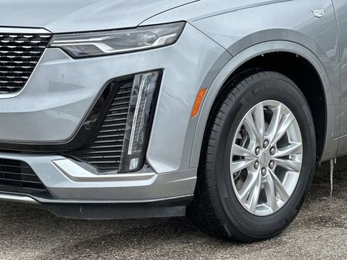 Used 2024 Cadillac XT6 Luxury w/ LPO, Floor Liner Package AWD/4WD image 7